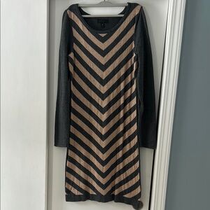 Chevron Patterned Grey and Tan Dress